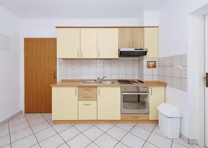 Appartement Emina Sveti Filip i Jakov