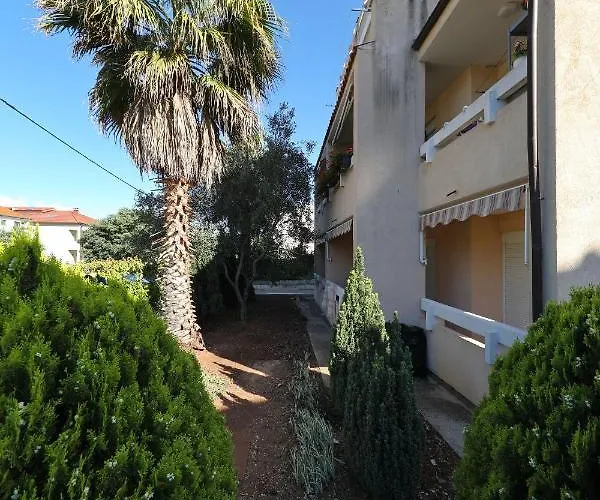 Апартаменты Emina Свети-Филип-и-Яков